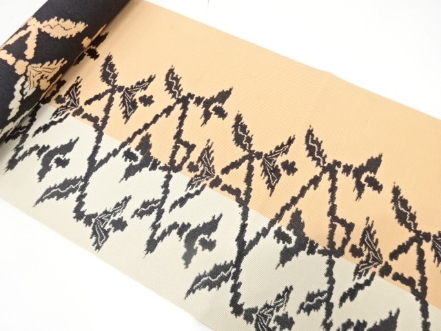 アンティーク　花更紗模様織り出し　八寸帯地反物